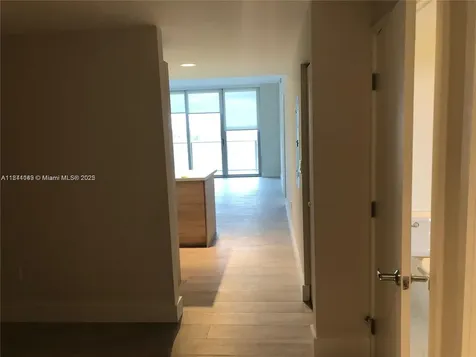 16385 Biscayne Boulevard North Miami Beach FL 33160