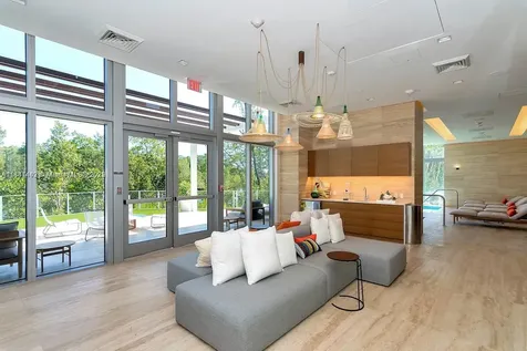 16385 Biscayne Boulevard North Miami Beach FL 33160