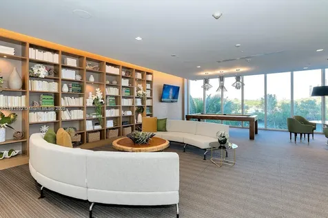 16385 Biscayne Boulevard North Miami Beach FL 33160