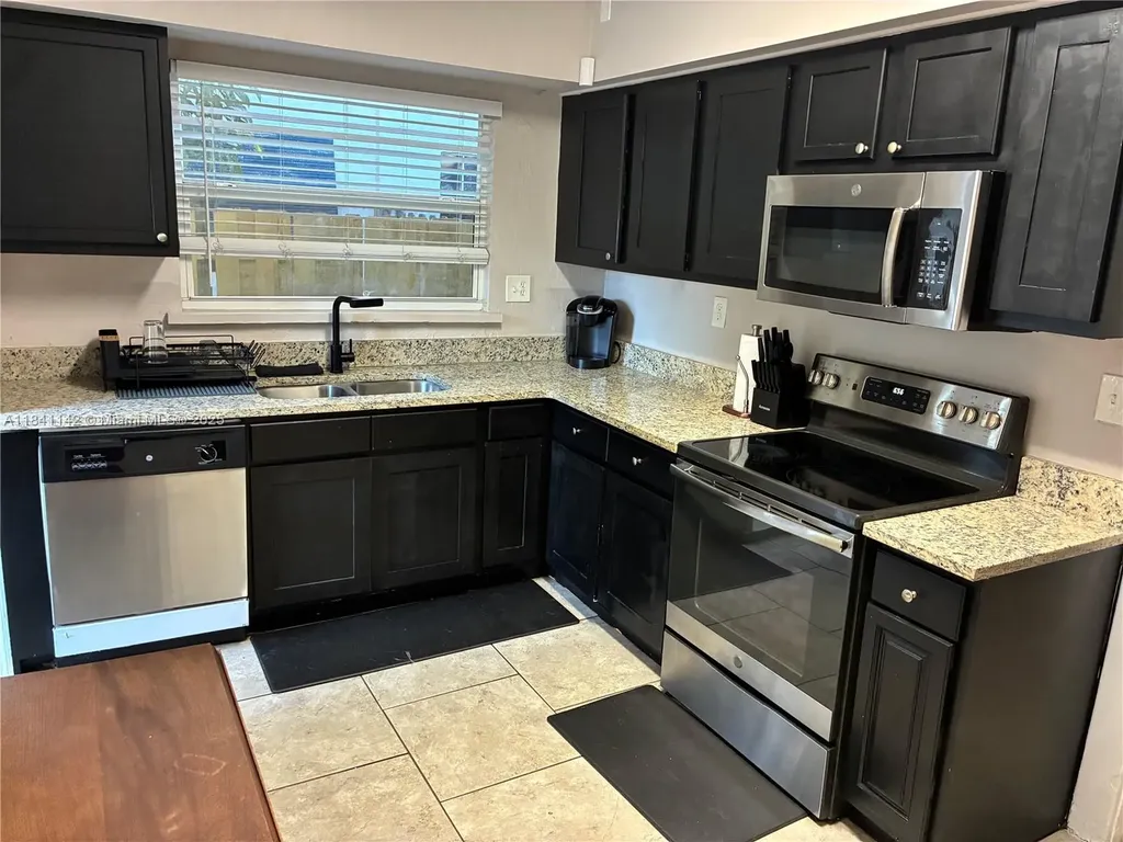 500 Evergreen Drive Lake Park FL 33403