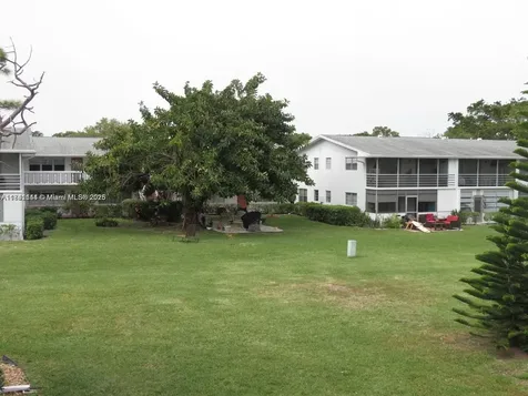 337 Durham J Deerfield Beach FL 33442