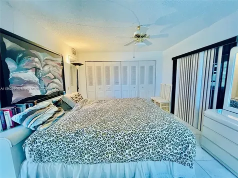 337 Durham J Deerfield Beach FL 33442