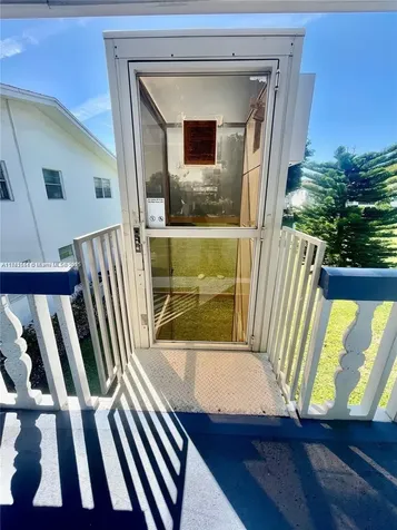 337 Durham J Deerfield Beach FL 33442