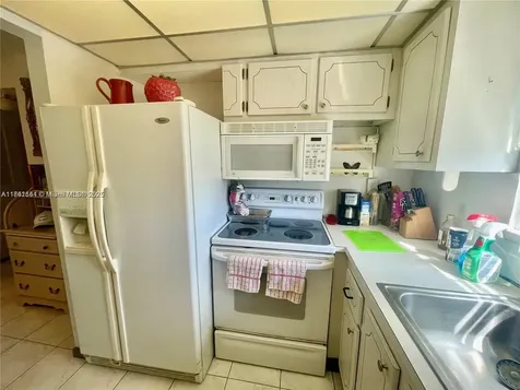 337 Durham J Deerfield Beach FL 33442