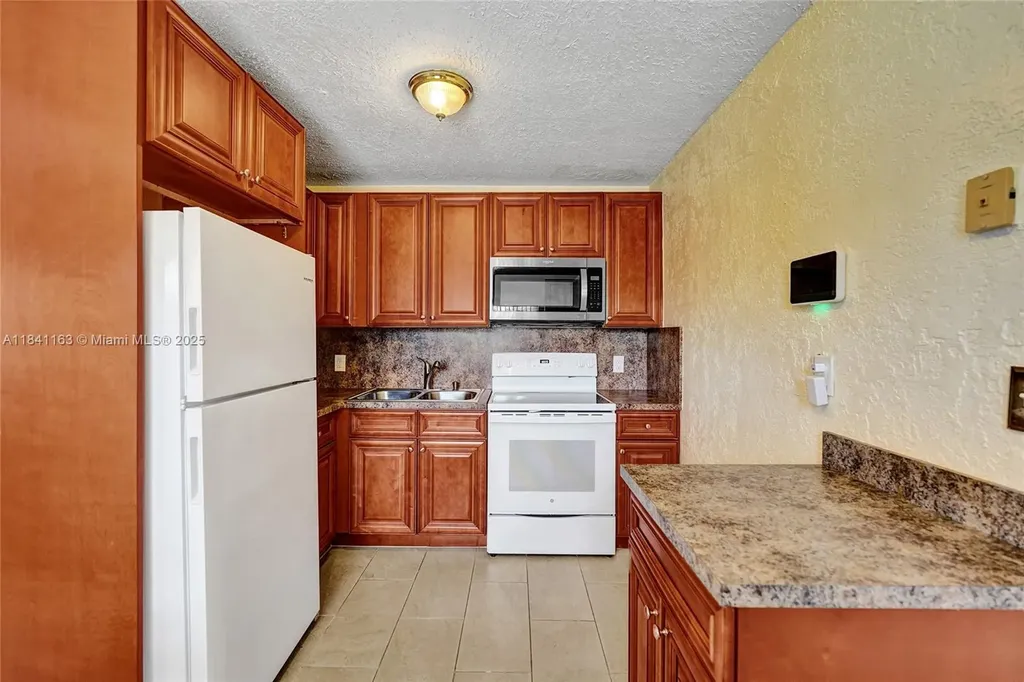 2751 NW 24th Court Fort Lauderdale FL 33311