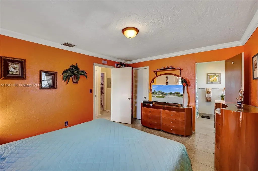 2751 NW 24th Court Fort Lauderdale FL 33311