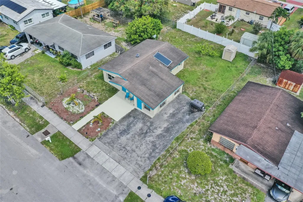 2751 NW 24th Court Fort Lauderdale FL 33311