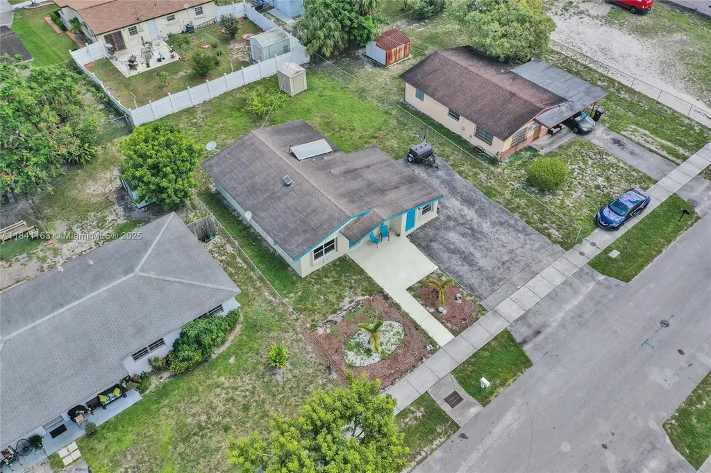 2751 NW 24th Court Fort Lauderdale FL 33311