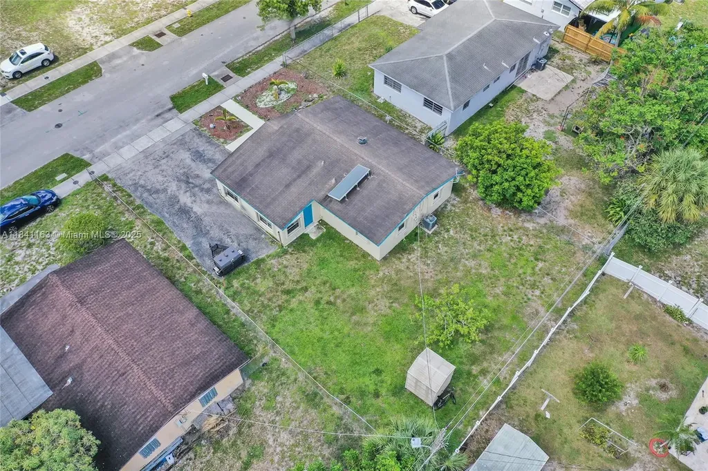 2751 NW 24th Court Fort Lauderdale FL 33311