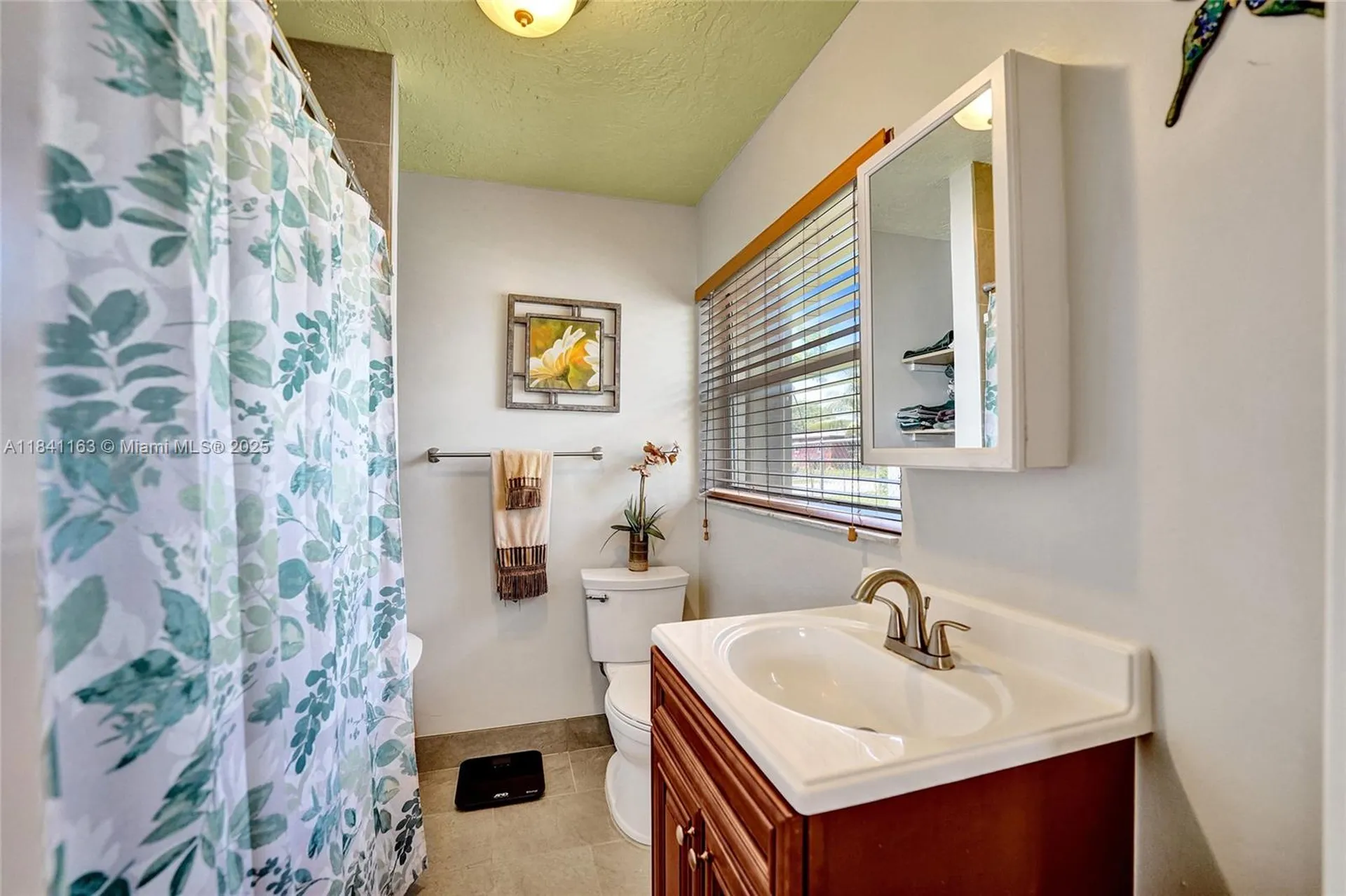 2751 NW 24th Court Fort Lauderdale FL 33311