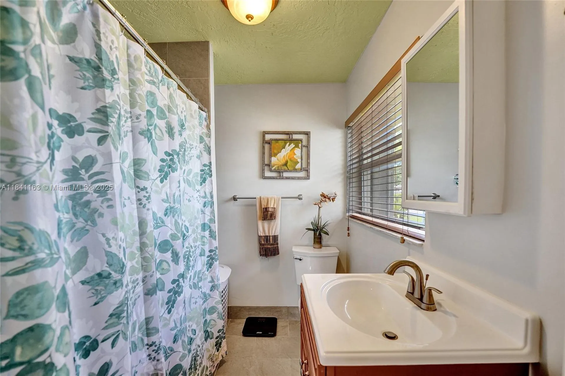 2751 NW 24th Court Fort Lauderdale FL 33311