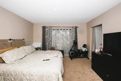 5160 SW 40th Avenue Dania Beach FL 33314
