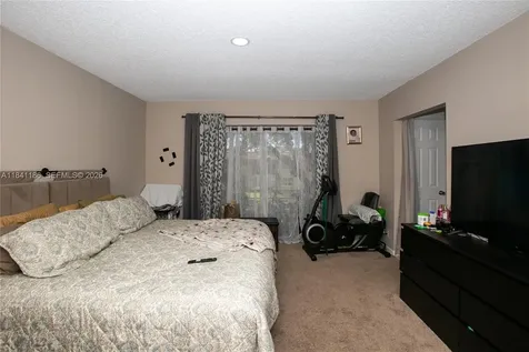 5160 SW 40th Avenue Dania Beach FL 33314
