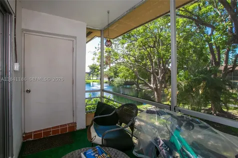 5160 SW 40th Avenue Dania Beach FL 33314