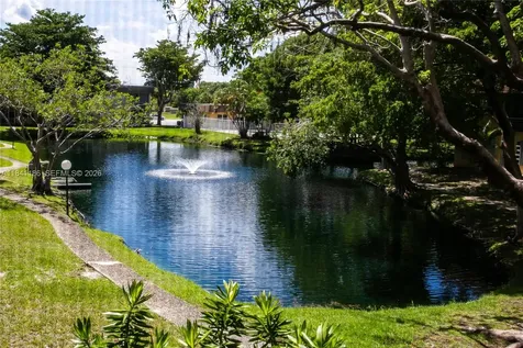5160 SW 40th Avenue Dania Beach FL 33314