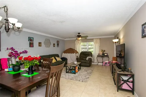 5160 SW 40th Avenue Dania Beach FL 33314
