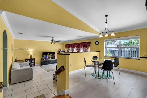 11331 NW 64th Terrace Doral FL 33178