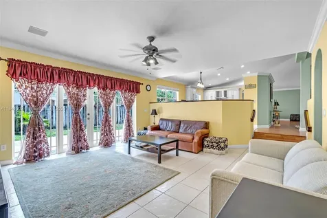 11331 NW 64th Terrace Doral FL 33178