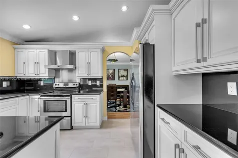 11331 NW 64th Terrace Doral FL 33178