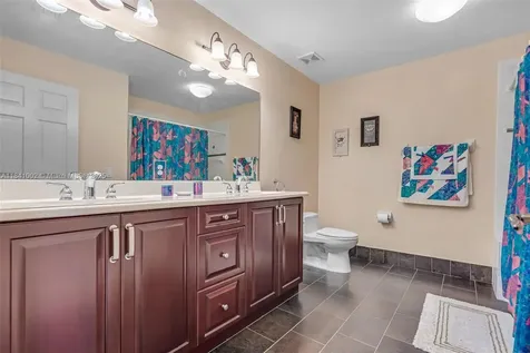 11331 NW 64th Terrace Doral FL 33178