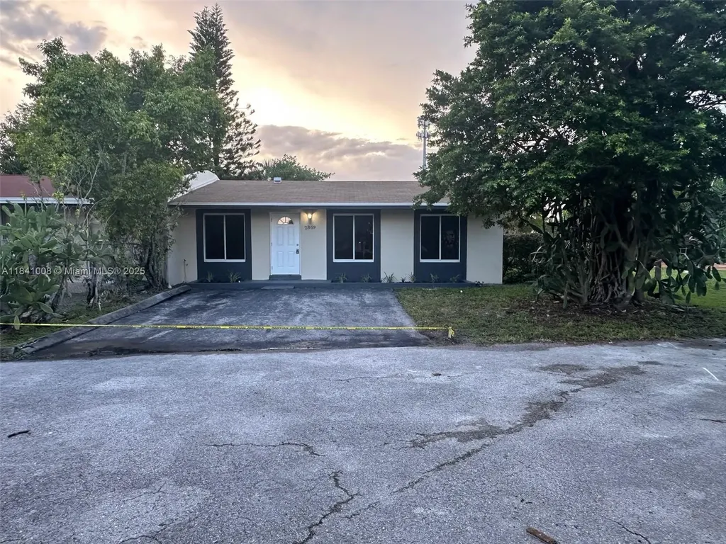 2869 NW 197th Terrace Miami Gardens FL 33056