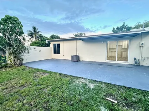 2869 NW 197th Terrace Miami Gardens FL 33056