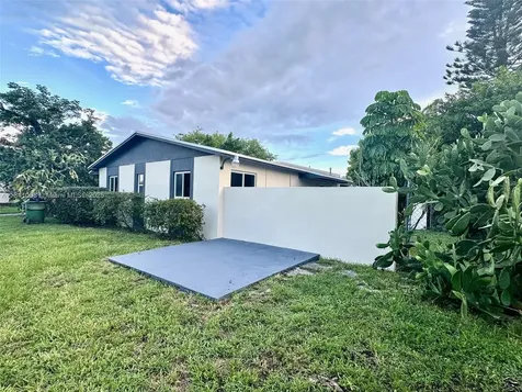 2869 NW 197th Terrace Miami Gardens FL 33056