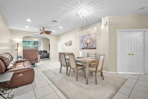 9567 N Crescent View Drive N Boynton Beach FL 33437