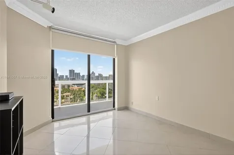 20185 E Country Club Drive Aventura FL 33180