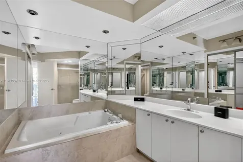20185 E Country Club Drive Aventura FL 33180
