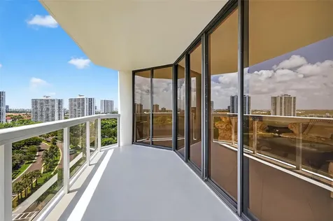 20185 E Country Club Drive Aventura FL 33180