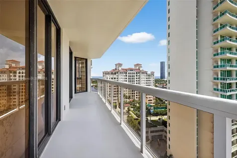20185 E Country Club Drive Aventura FL 33180