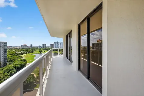 20185 E Country Club Drive Aventura FL 33180