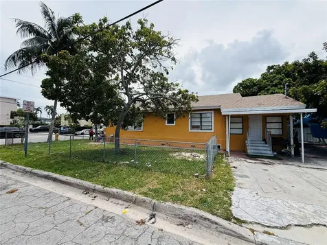 1873 SW 3rd Street Miami FL 33135