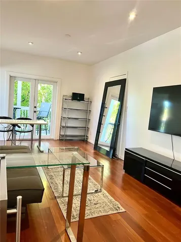 642 Michigan Avenue Miami Beach FL 33139