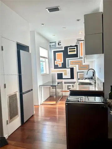642 Michigan Avenue Miami Beach FL 33139