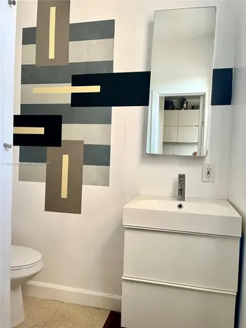 642 Michigan Avenue Miami Beach FL 33139