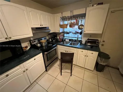 2241 NW 170th Street Miami Gardens FL 33056