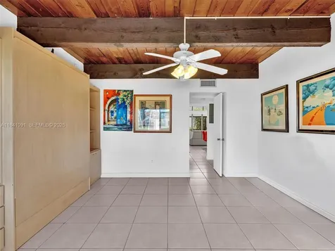 19200 NE 25th Avenue Miami FL 33180