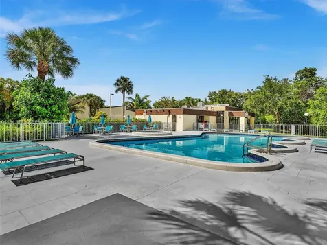 19200 NE 25th Avenue Miami FL 33180