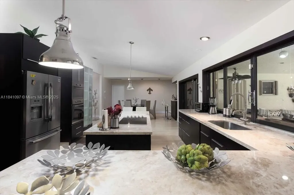 1000 E Cypress Drive Pompano Beach FL 33069