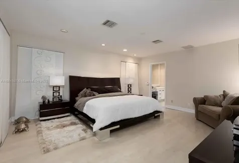 1000 E Cypress Drive Pompano Beach FL 33069
