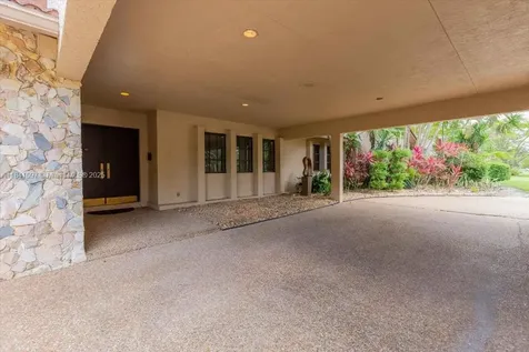 1000 E Cypress Drive Pompano Beach FL 33069