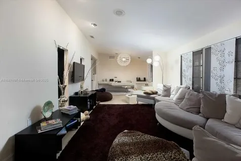 1000 E Cypress Drive Pompano Beach FL 33069