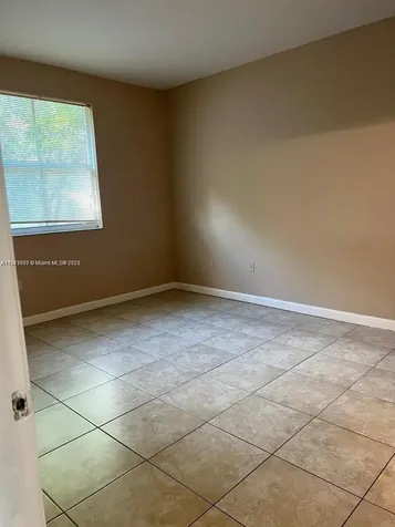 1666 SE 27th Court Homestead FL 33035