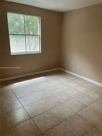 1666 SE 27th Court Homestead FL 33035