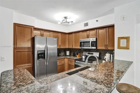 19701 E Country Club Drive Aventura FL 33180