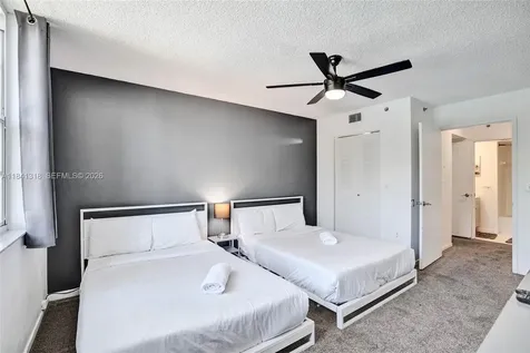 19701 E Country Club Drive Aventura FL 33180