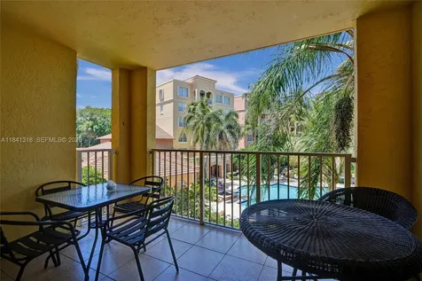 19701 E Country Club Drive Aventura FL 33180
