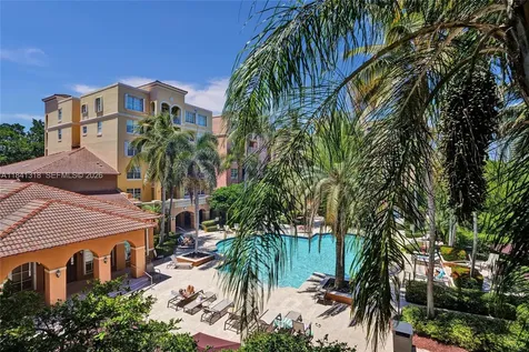19701 E Country Club Drive Aventura FL 33180